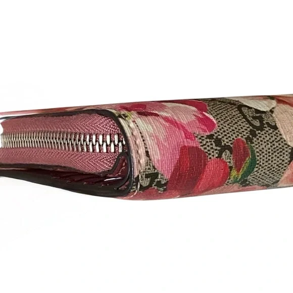 Gucci GG Supreme Floral Bloom Zip-Around Wallet EUC - Picture 8 of 17